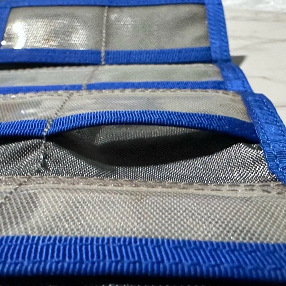 ThinkTank memory card holder 